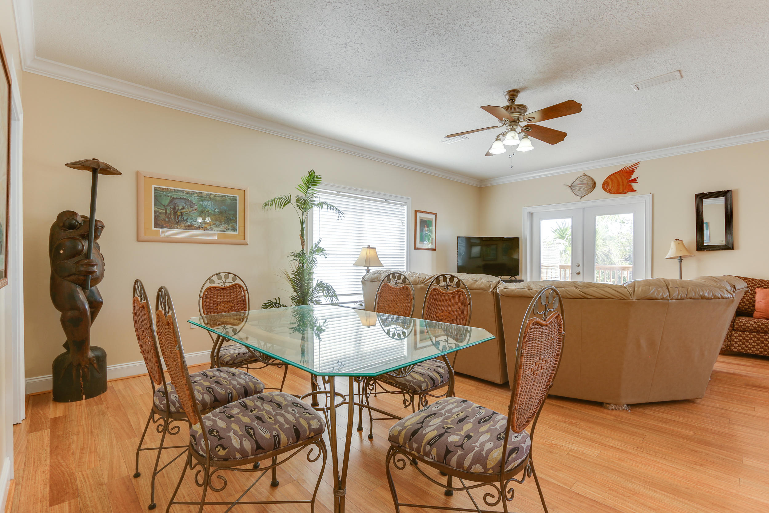 CRYSTAL BEACH - Residential
