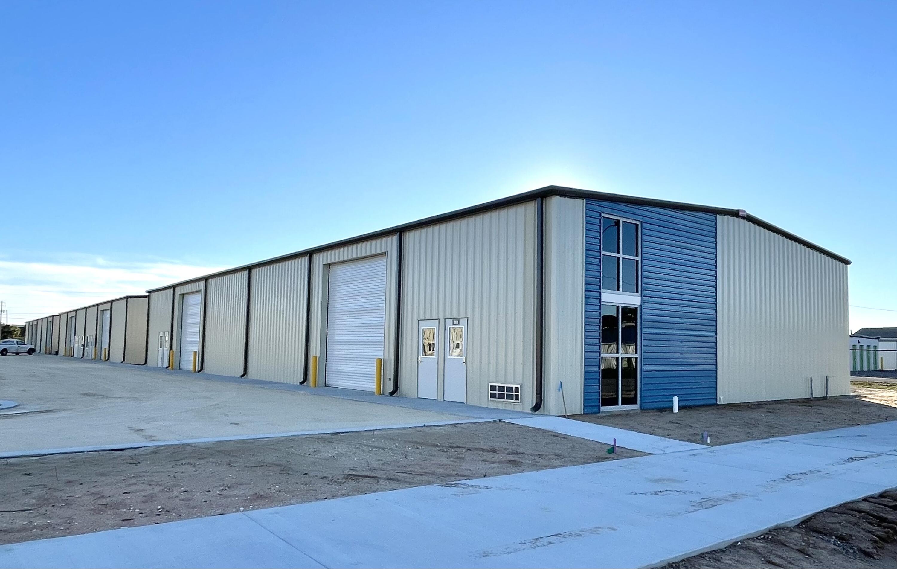 Finally- new light industrial spaceavailable for rent starting March 1st in Destin FL. Destin Industrial Park Phase 2 is an upscale business park conveniently located off of Airport Rd in Destin. This 32,400sf of office/ warehouse development will be available for occupancy in the 4th quarter of 2023. Units will range in size from 2000sf to 7200sf with 16ft eave heights, 14ft overhead doors and varying interior layouts.