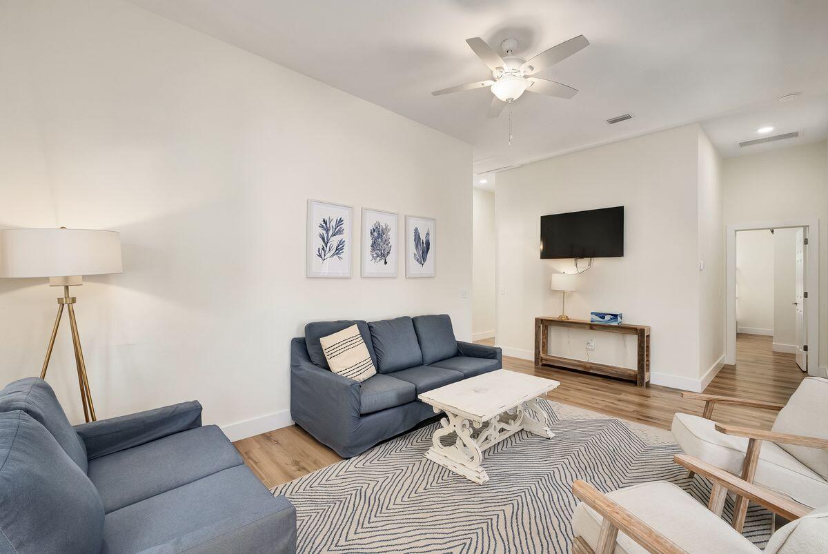 SEAGROVE 5TH ADDN - Residential
