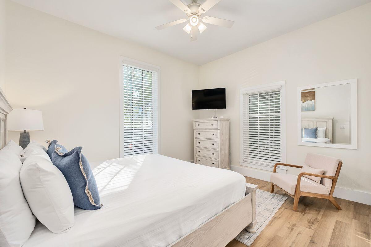 SEAGROVE 5TH ADDN - Residential