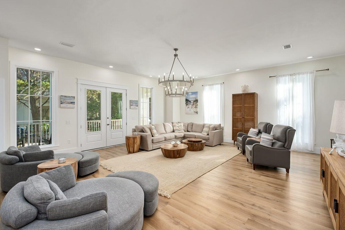 SEAGROVE 5TH ADDN - Residential