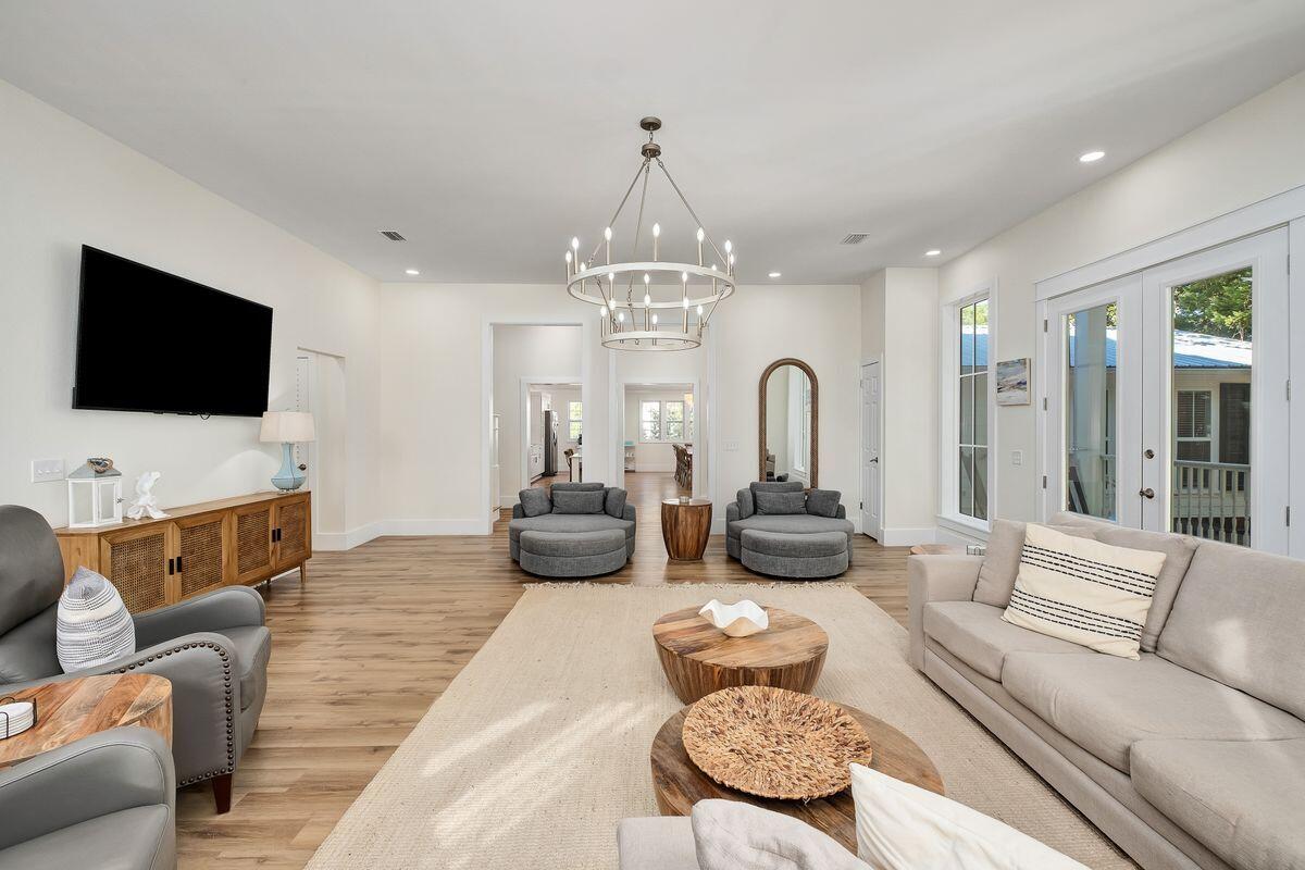 SEAGROVE 5TH ADDN - Residential