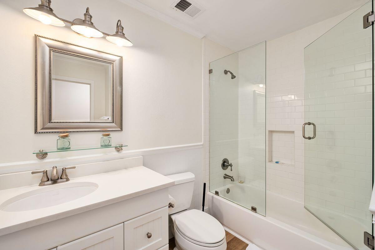 SEAGROVE 5TH ADDN - Residential