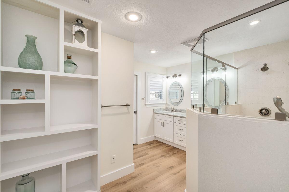 SEAGROVE 5TH ADDN - Residential
