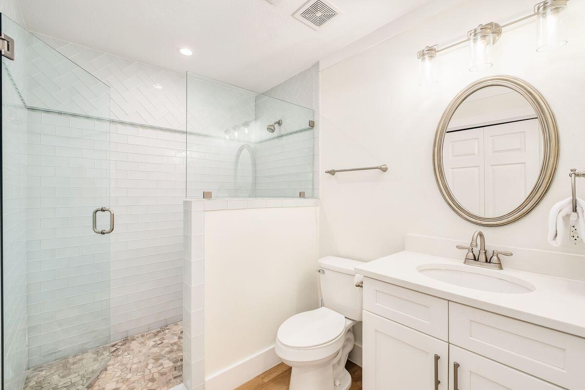 SEAGROVE 5TH ADDN - Residential