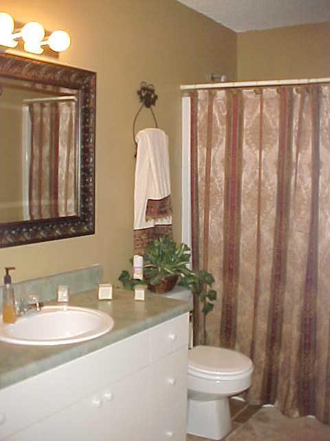 SOUTHWAY ESTATES - Residential Lease
