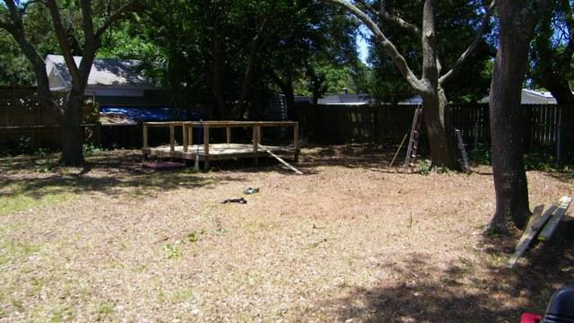 ELLIOTTS POINT 4TH ADDN - Residential Lease