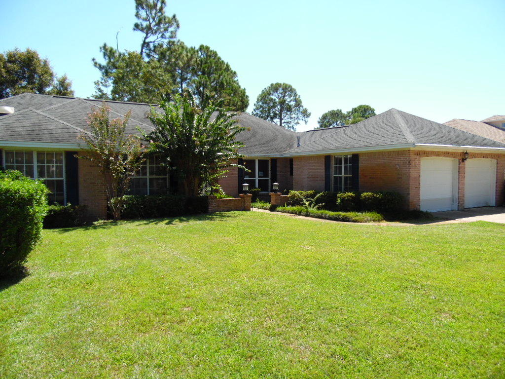 This is a very nice 3 bedroom, 2.5 bath all brick home located on the 7th Fairway of the Marsh Course. The home features large living room that is open to the breakfast area and to the kitchen and a formal dining room. There is a screened in patio that is next to the an in-ground pool that will be great for entertaining family and friends!