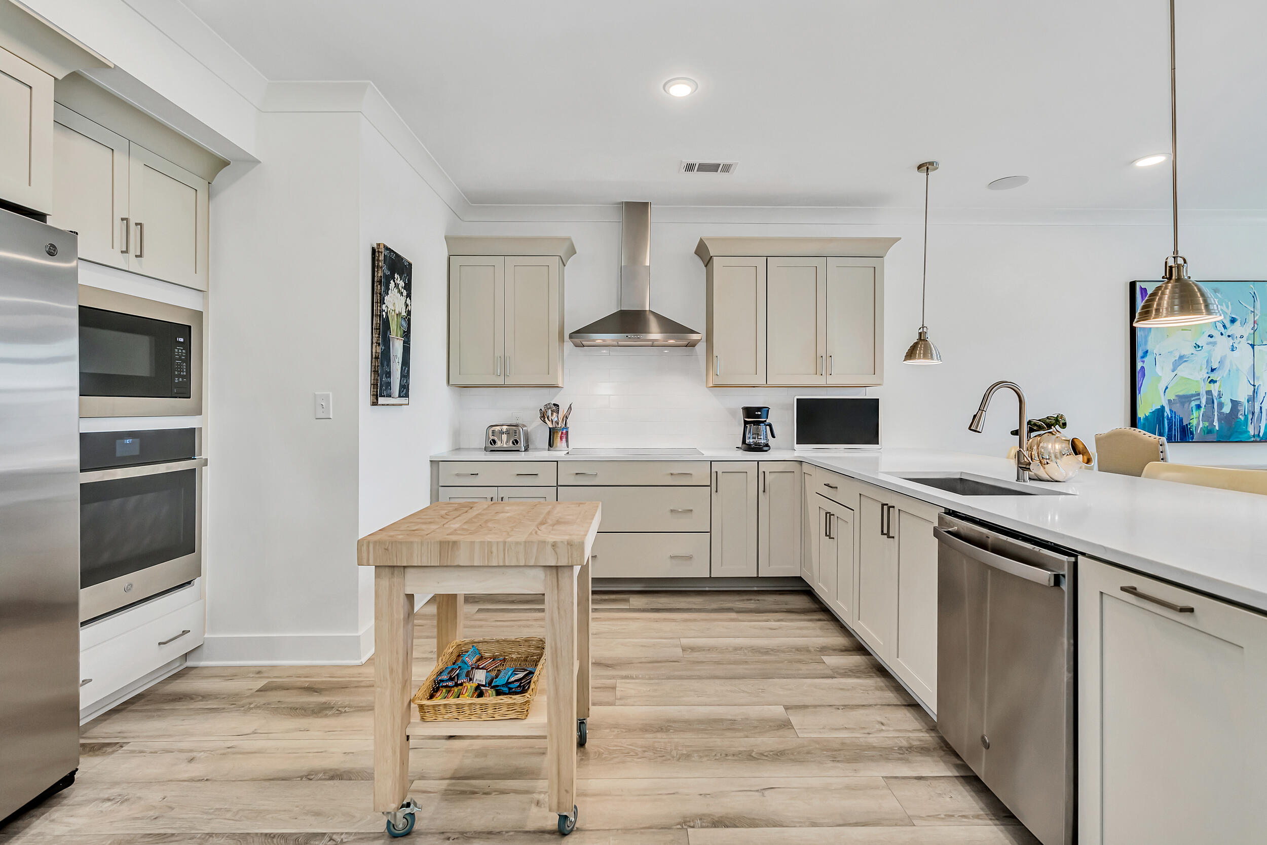 Pinewood 30A - Residential