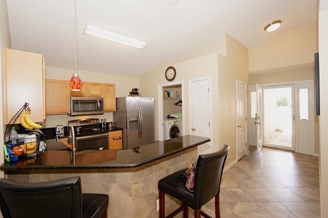 PARADISE RETREAT - Residential Lease