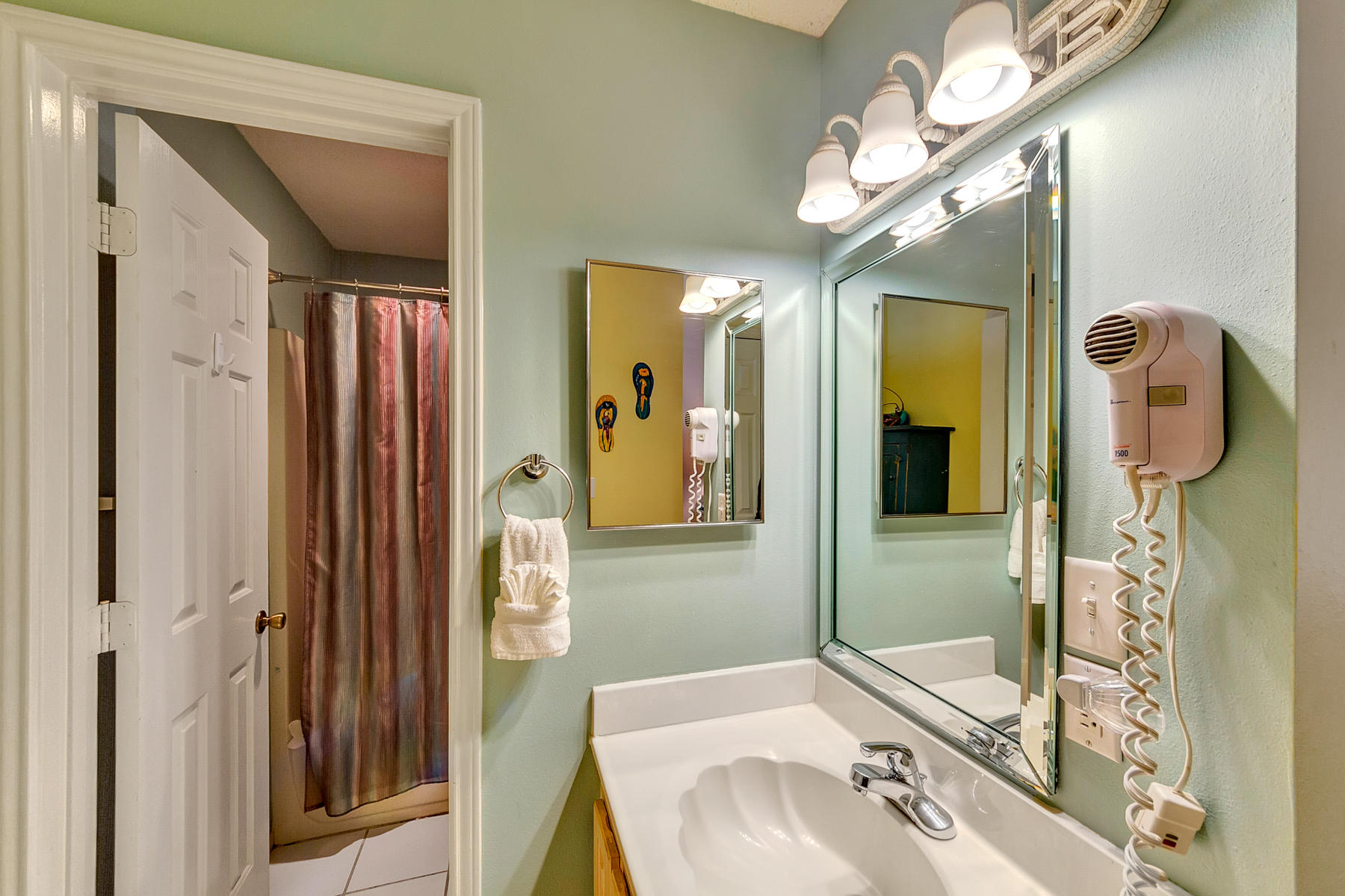 CRYSTAL SANDS CONDO - Residential