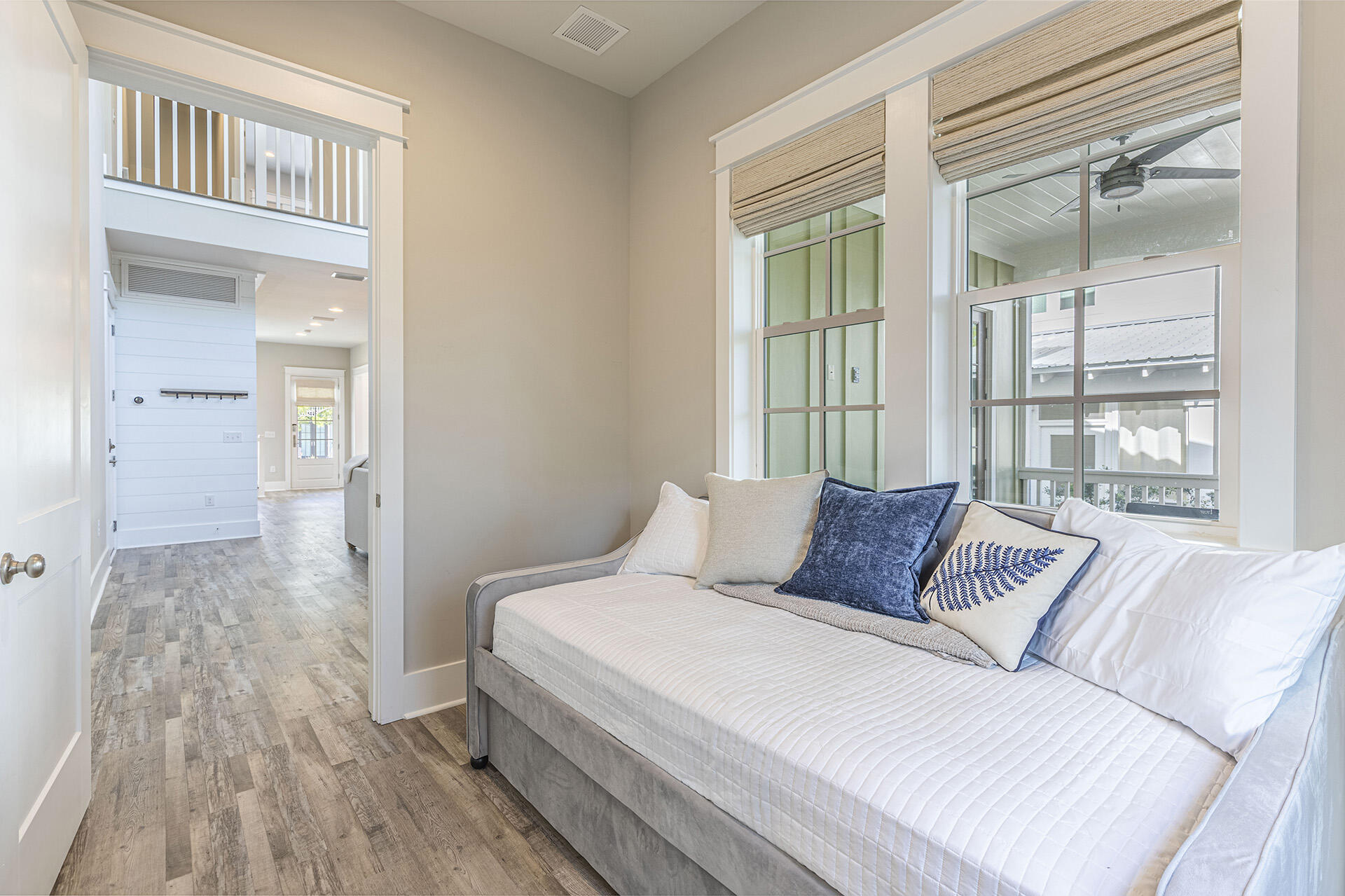 LAKESIDE AT BLUE MOUNTAIN BEACH - Residential Lease