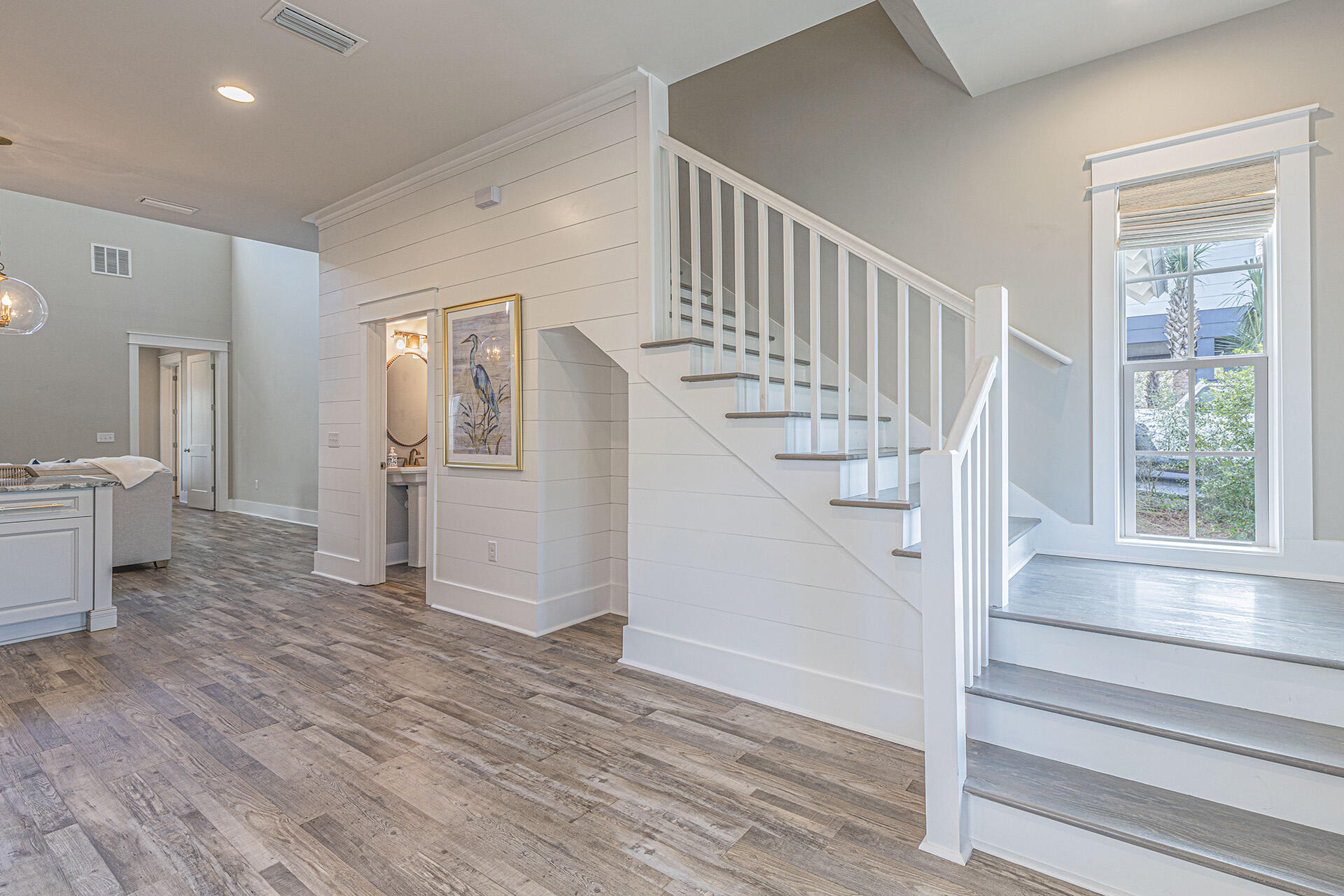 LAKESIDE AT BLUE MOUNTAIN BEACH - Residential Lease
