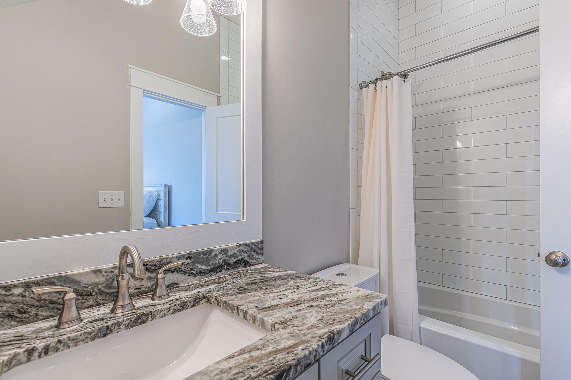 LAKESIDE AT BLUE MOUNTAIN BEACH - Residential Lease