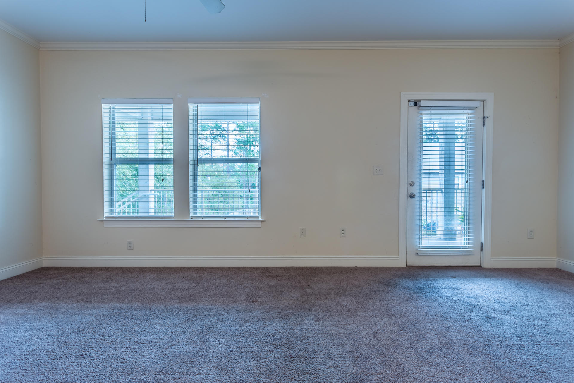 GRAND PINES - Residential Lease