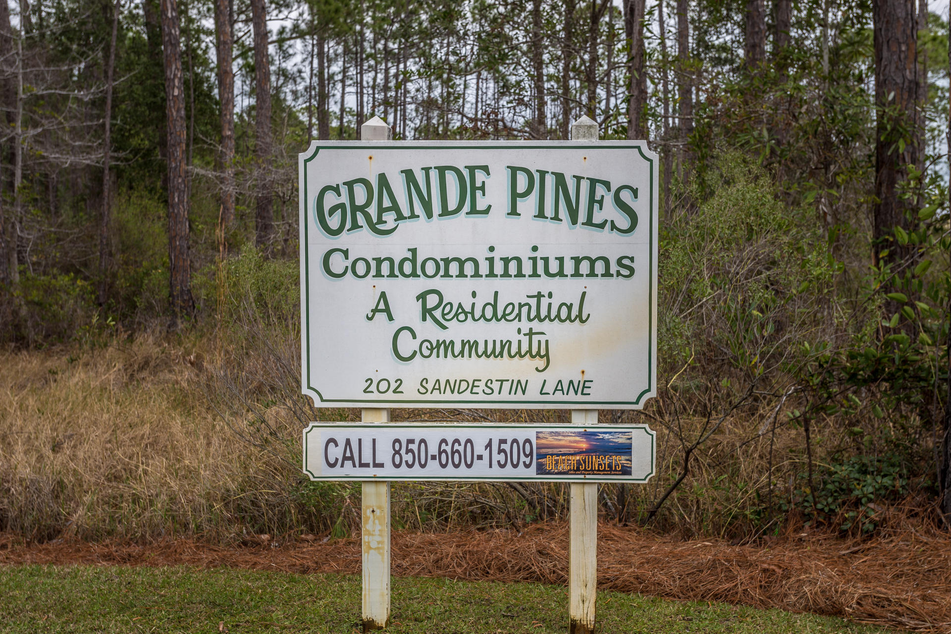 GRAND PINES - Residential Lease