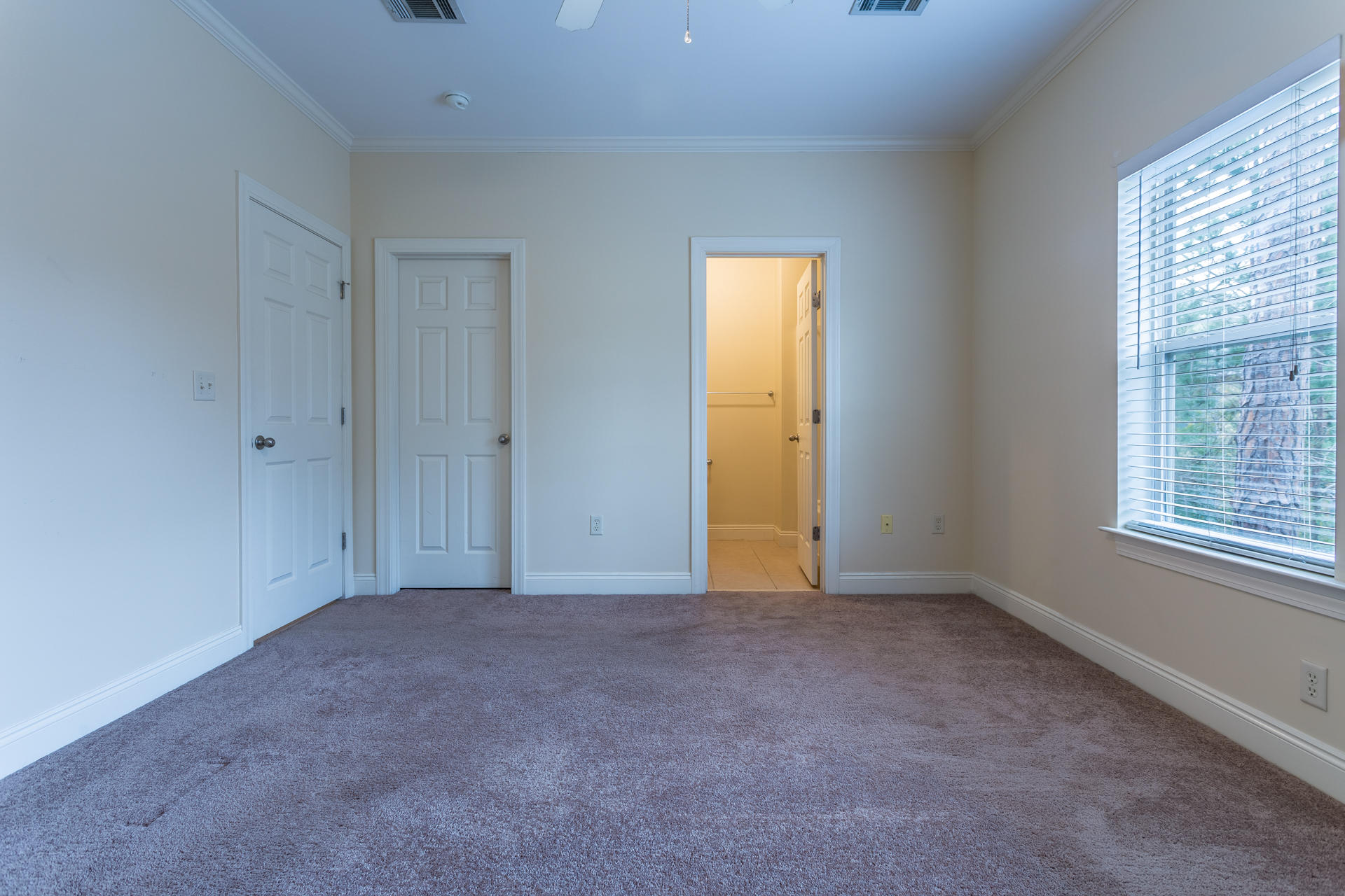 GRAND PINES - Residential Lease