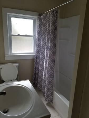 VALPARAISO PLAT 15 - Residential Lease
