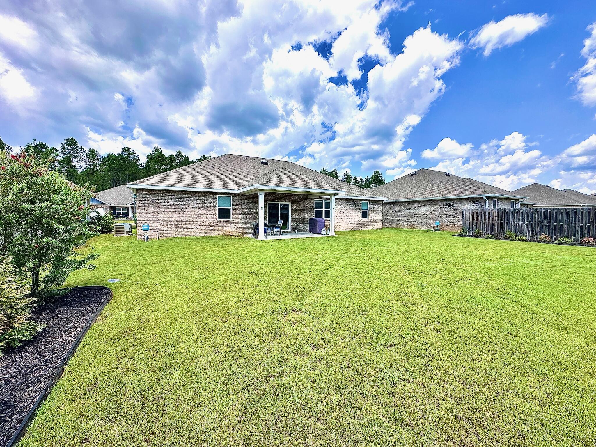HAMMOCK BAY - Residential