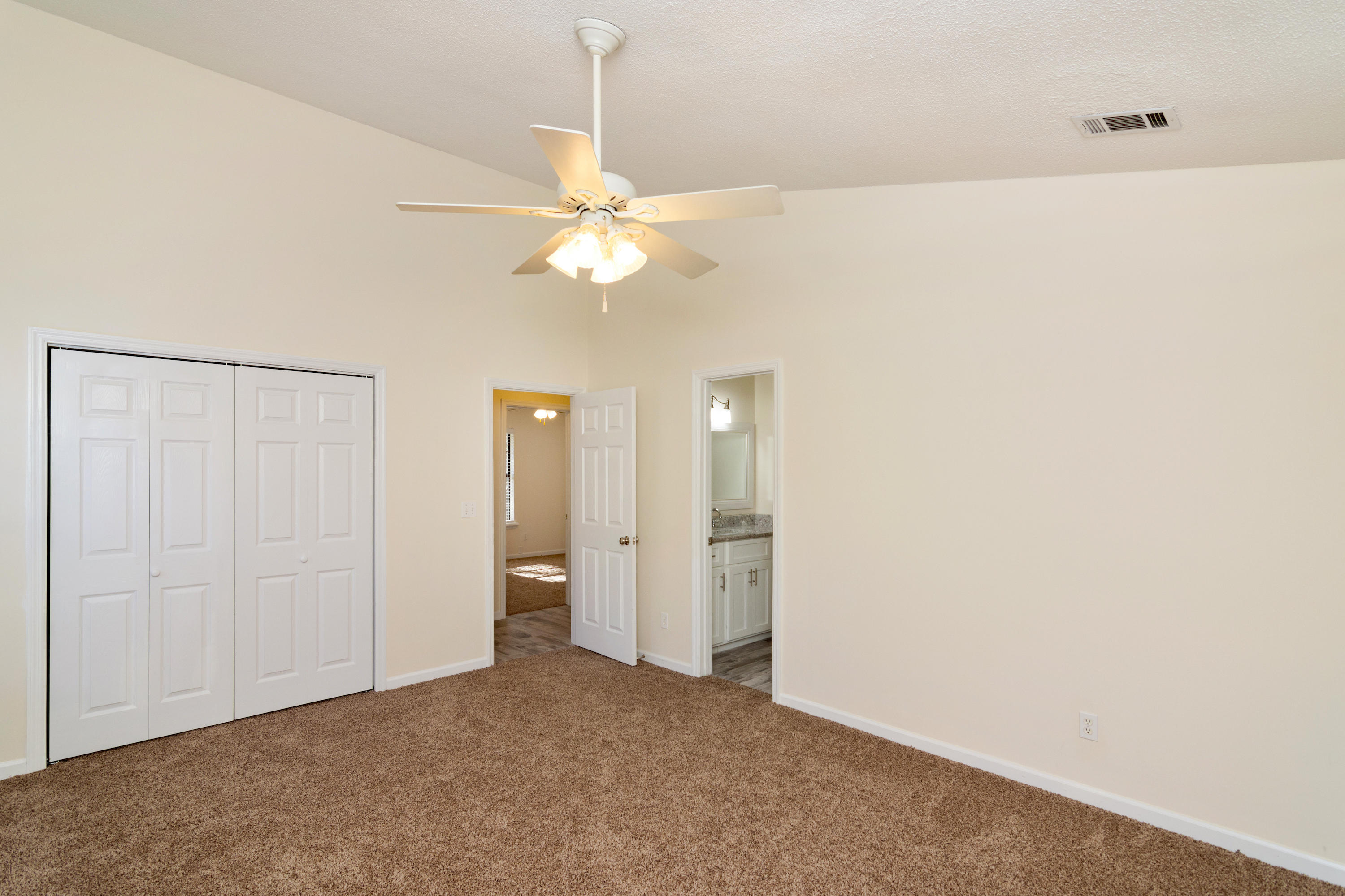 CREEKSIDE 4 - Residential