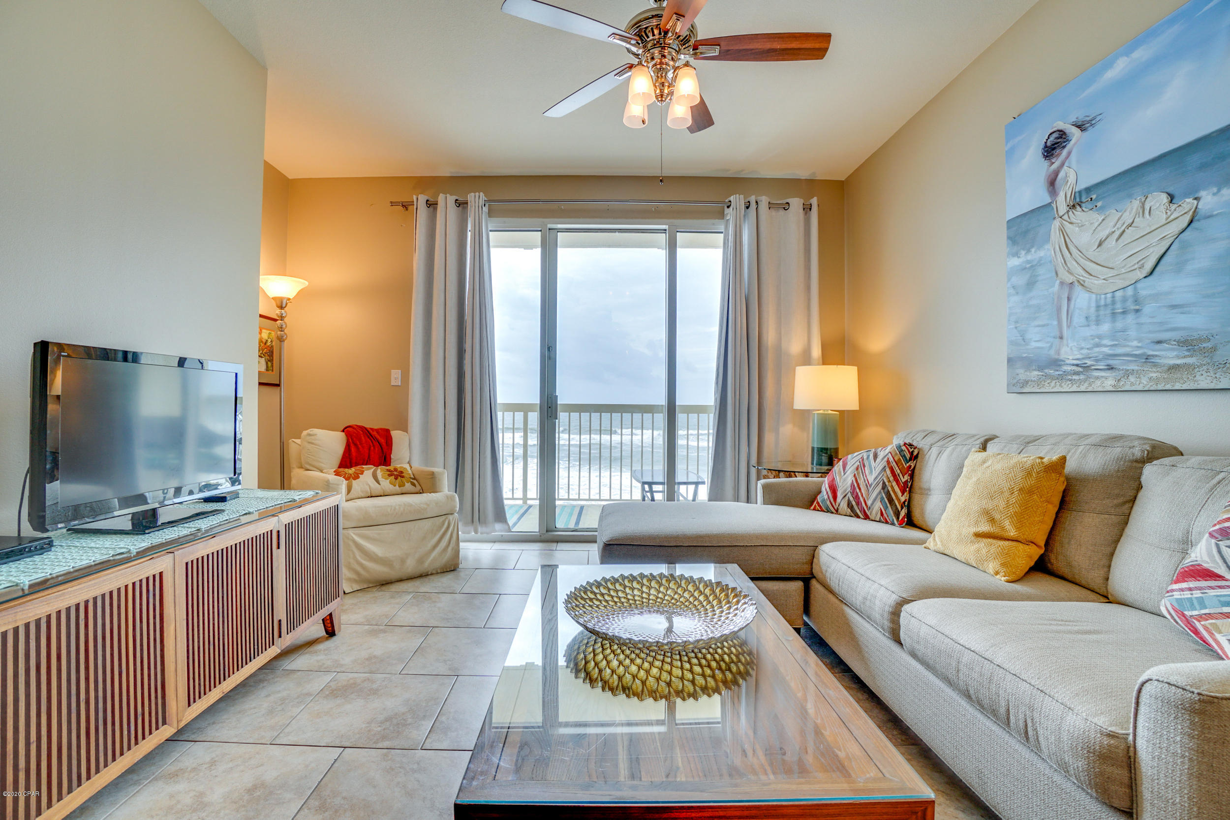 Celadon unit 408 is the beach getaway you've been dreaming of! With 1157sq.ft. floorplan, this oversized 2 bedroom, 2 bath gulf front condo is superb
for entertaining and lives like a beach house in the sky! This unit is features an additional bunk room and has the footprint of a standard 3bed condo – sleep 8!.
Perfect elevation within the stack! Riveting Gulf views from the kitchen, living room, and master bedroom are framed by very attractive, seaside inspired interiors
with comfort and style in mind. This offering features all the extras such as tile flooring in living area. Property is very clean and well maintained. The gourmet
kitchen features custom tiled backsplash and breakfast bar, stainless appliances, loads of cabinet space, and is fully stocked & family ready!