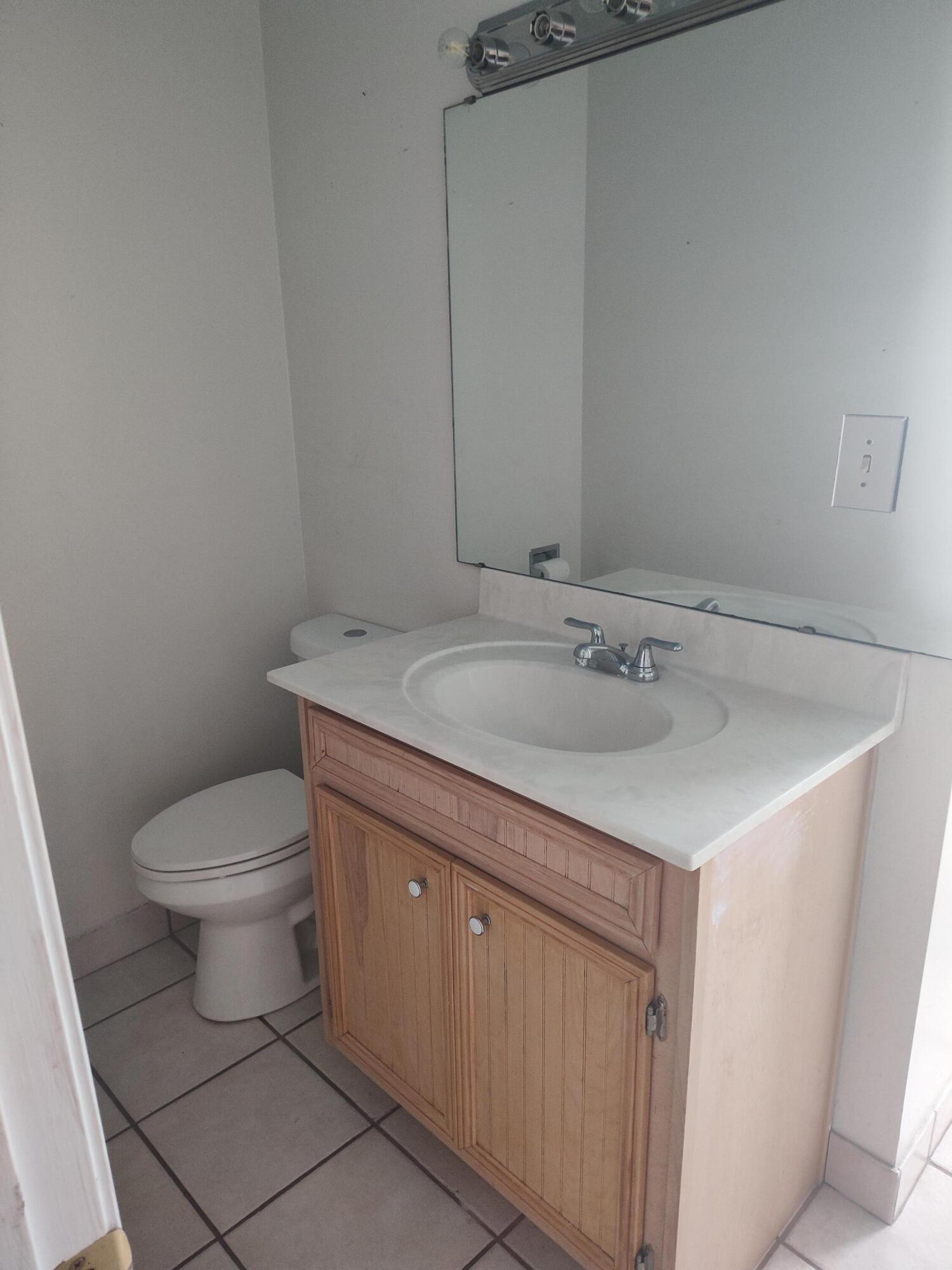 WINTHROP PLACE - Residential