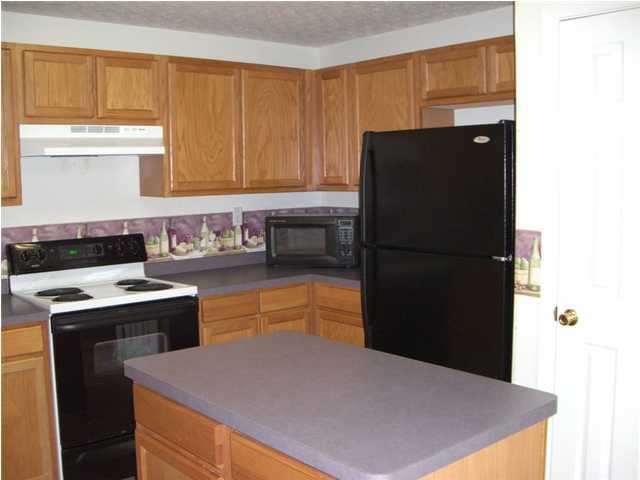 CHATELAINE ESTATES S/D PH 2 - Residential Lease