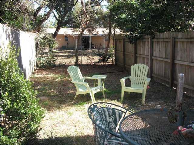 WOODHAM MANOR - Residential Lease