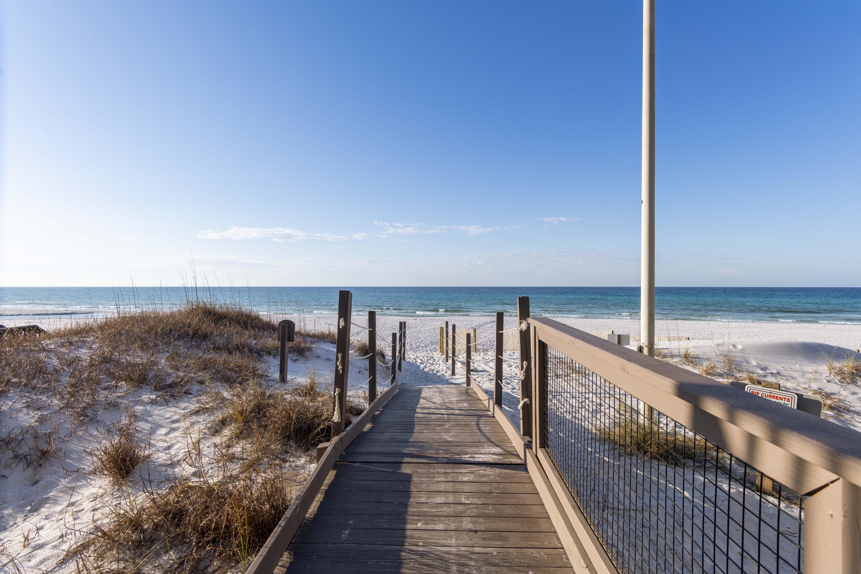 GULF TRACE - Land