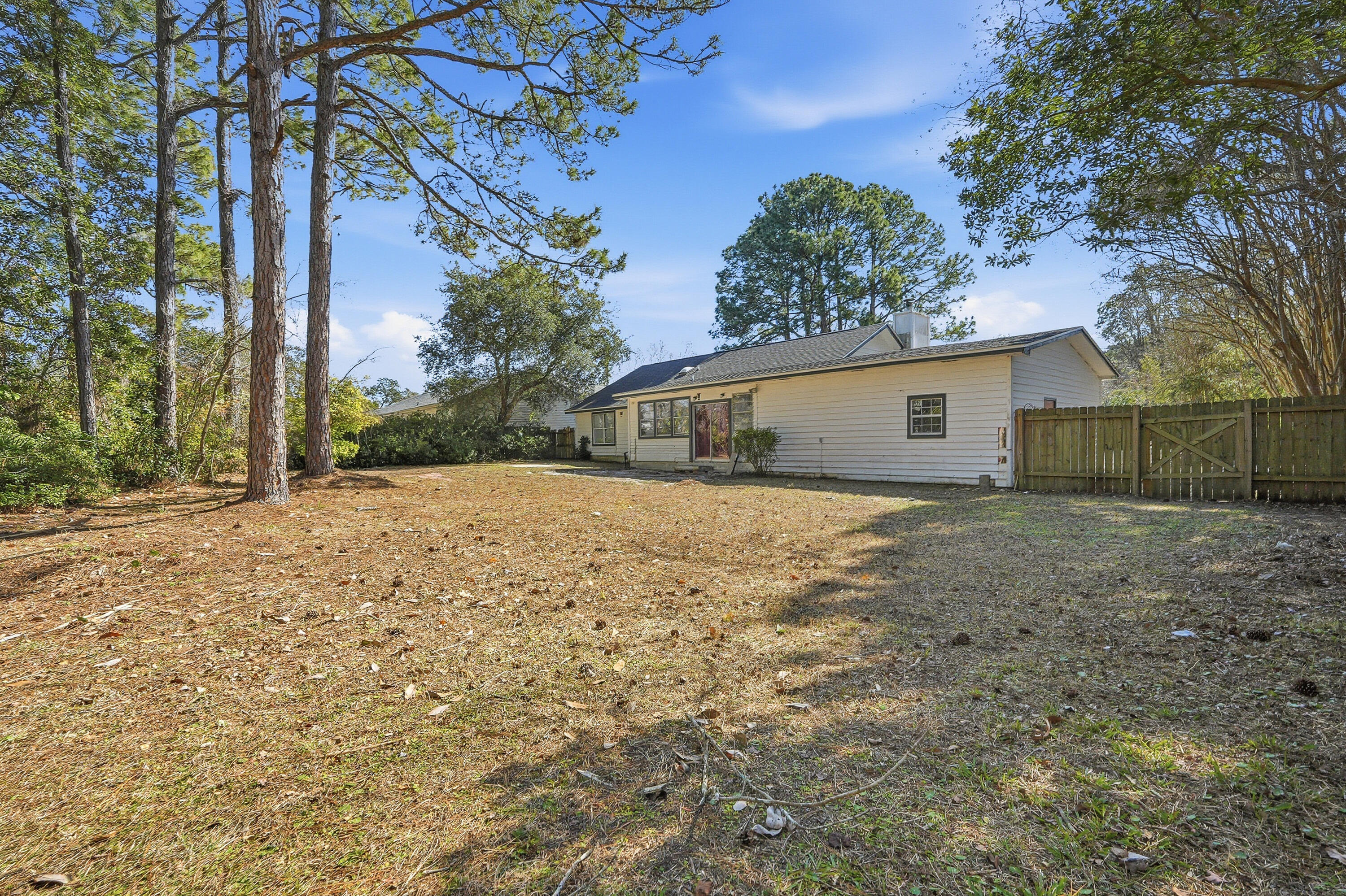 WYNNEHAVEN BEACH ESTATES - Residential