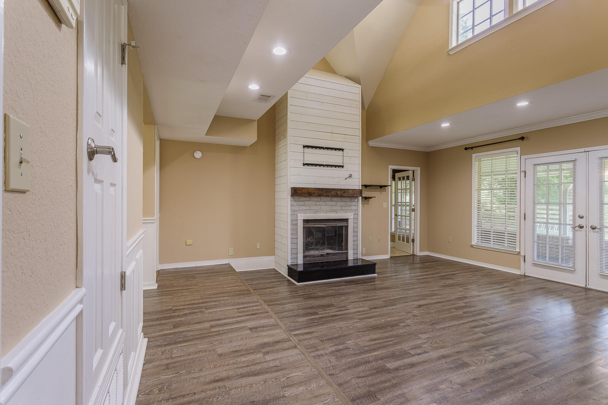 TIMBERLINE EST LOT 94 - Residential