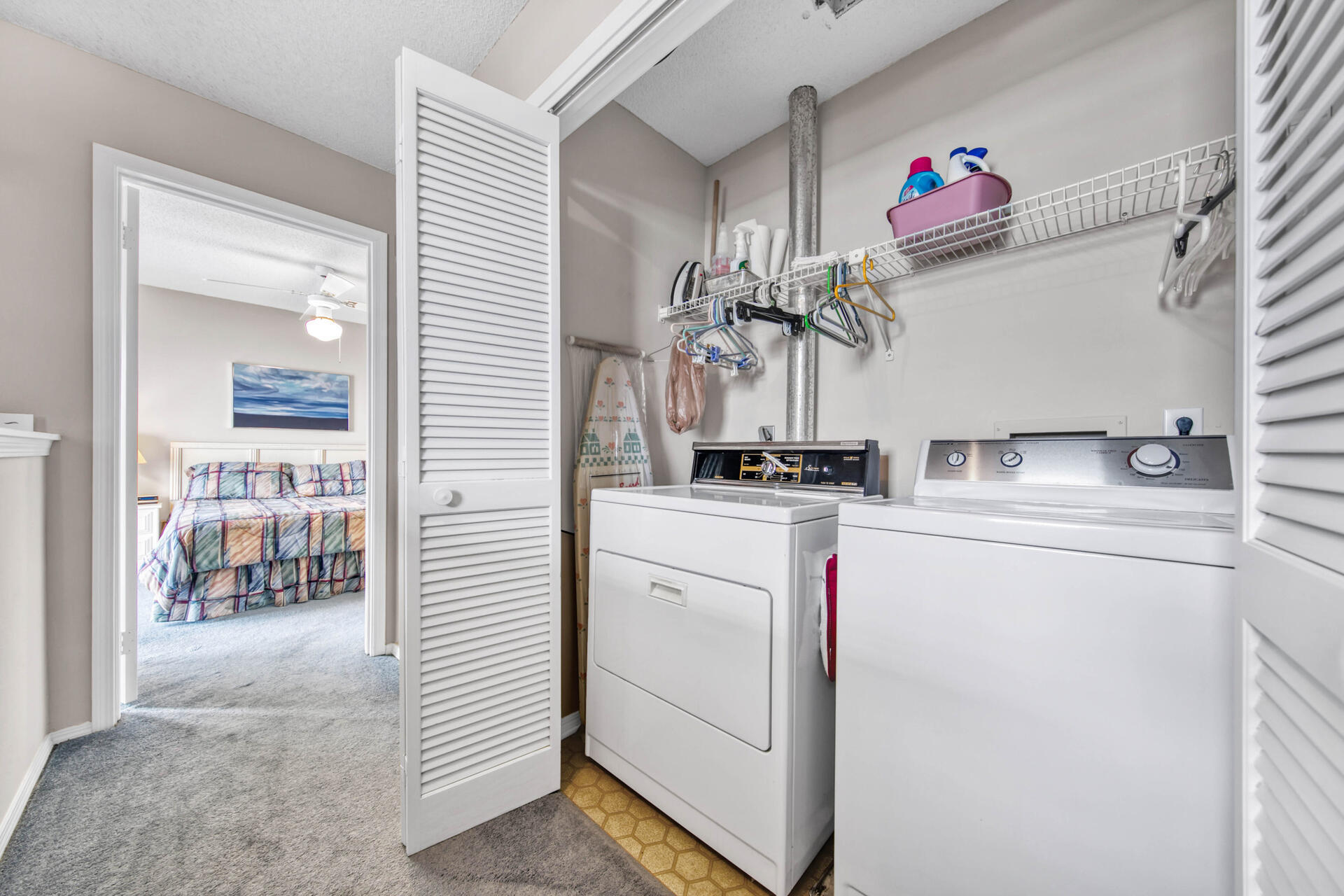 SANDPRINTS CONDO - Residential