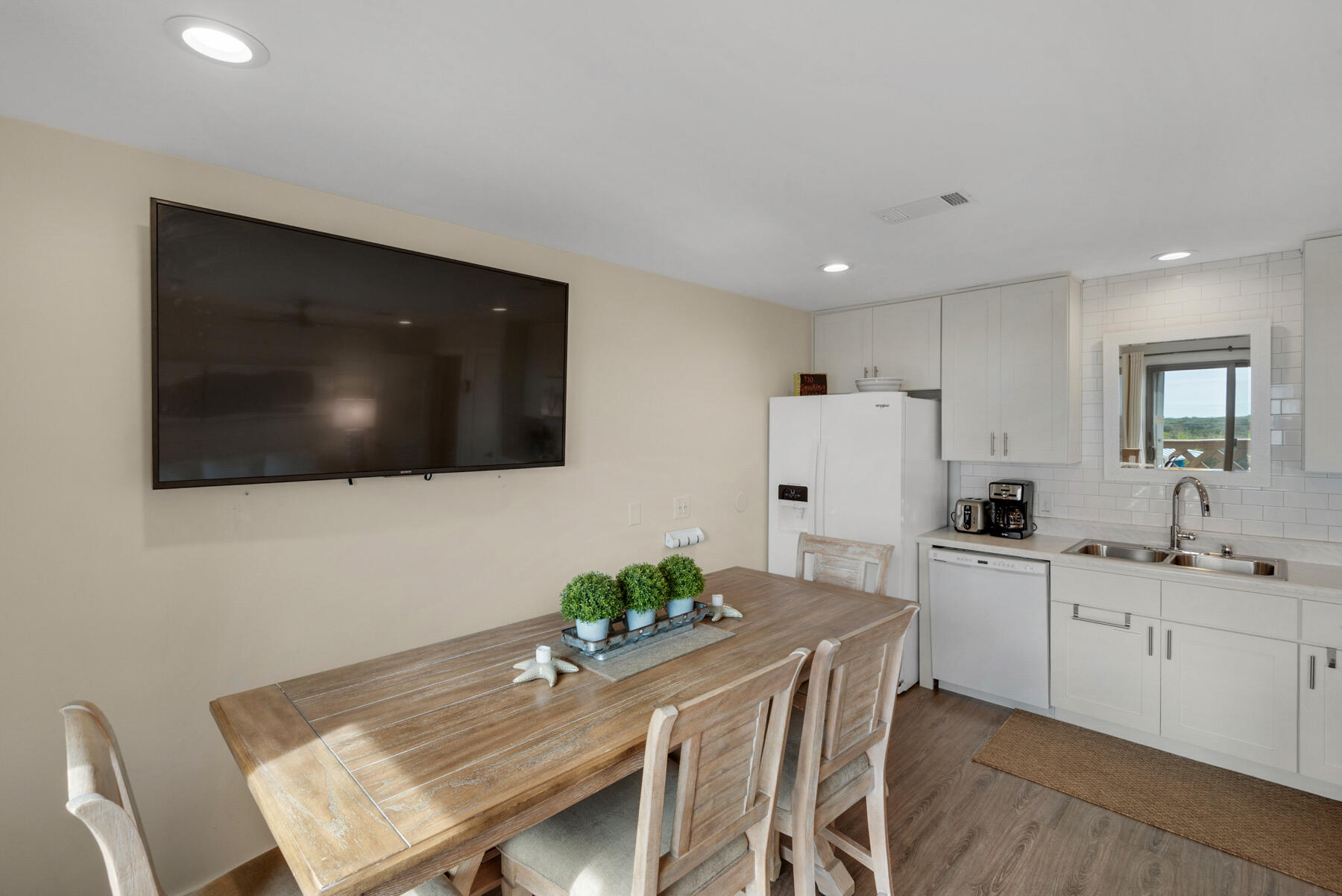 INLET DUNES CONDO PH 1 - Residential