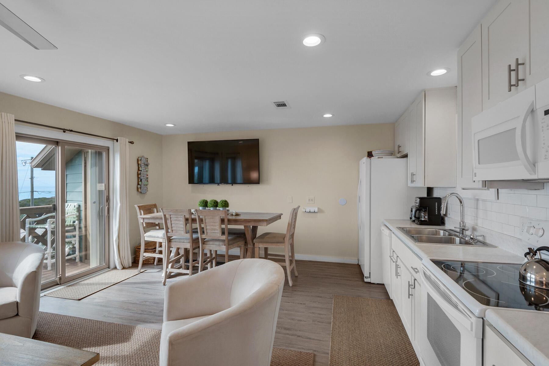 INLET DUNES CONDO PH 1 - Residential