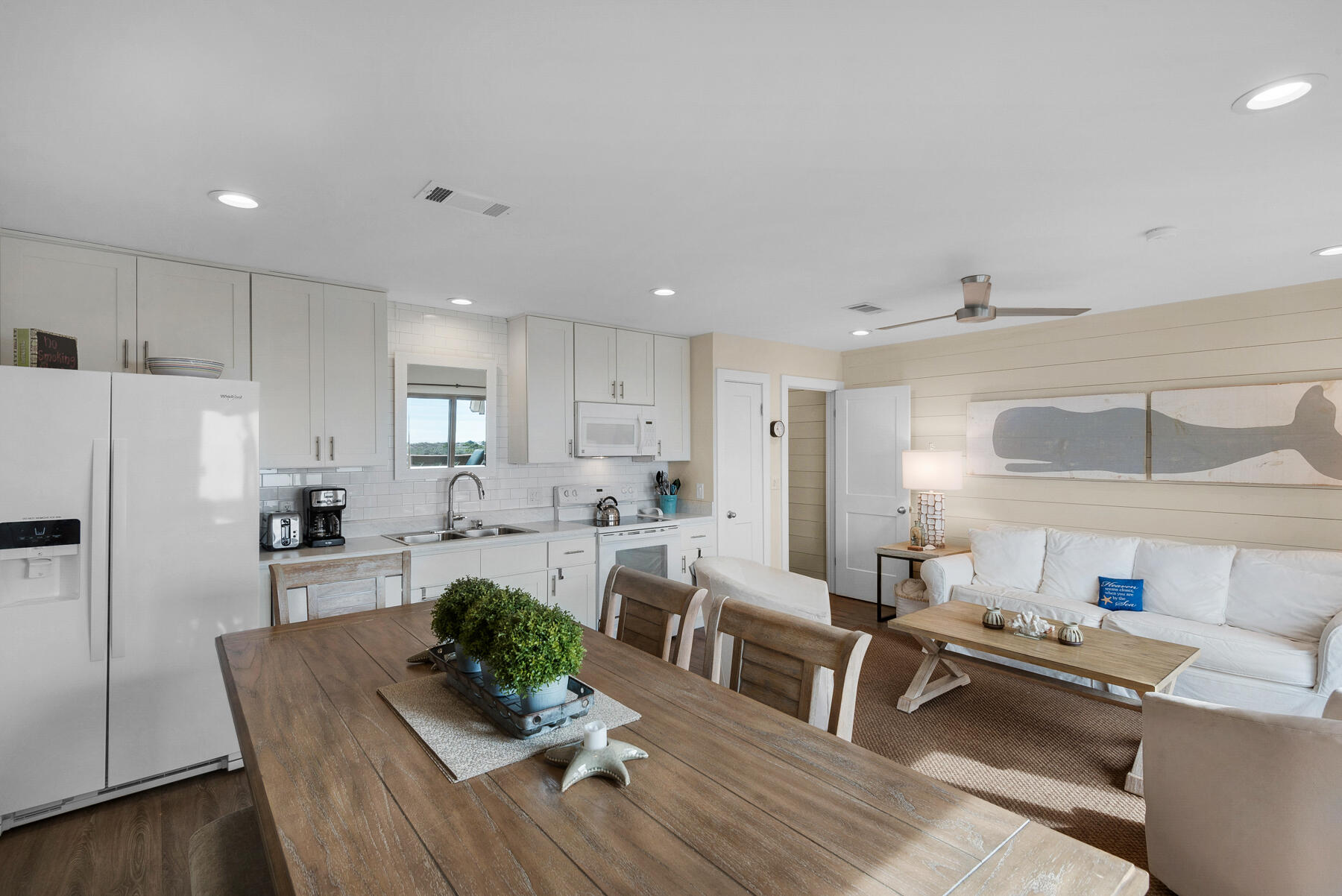 INLET DUNES CONDO PH 1 - Residential