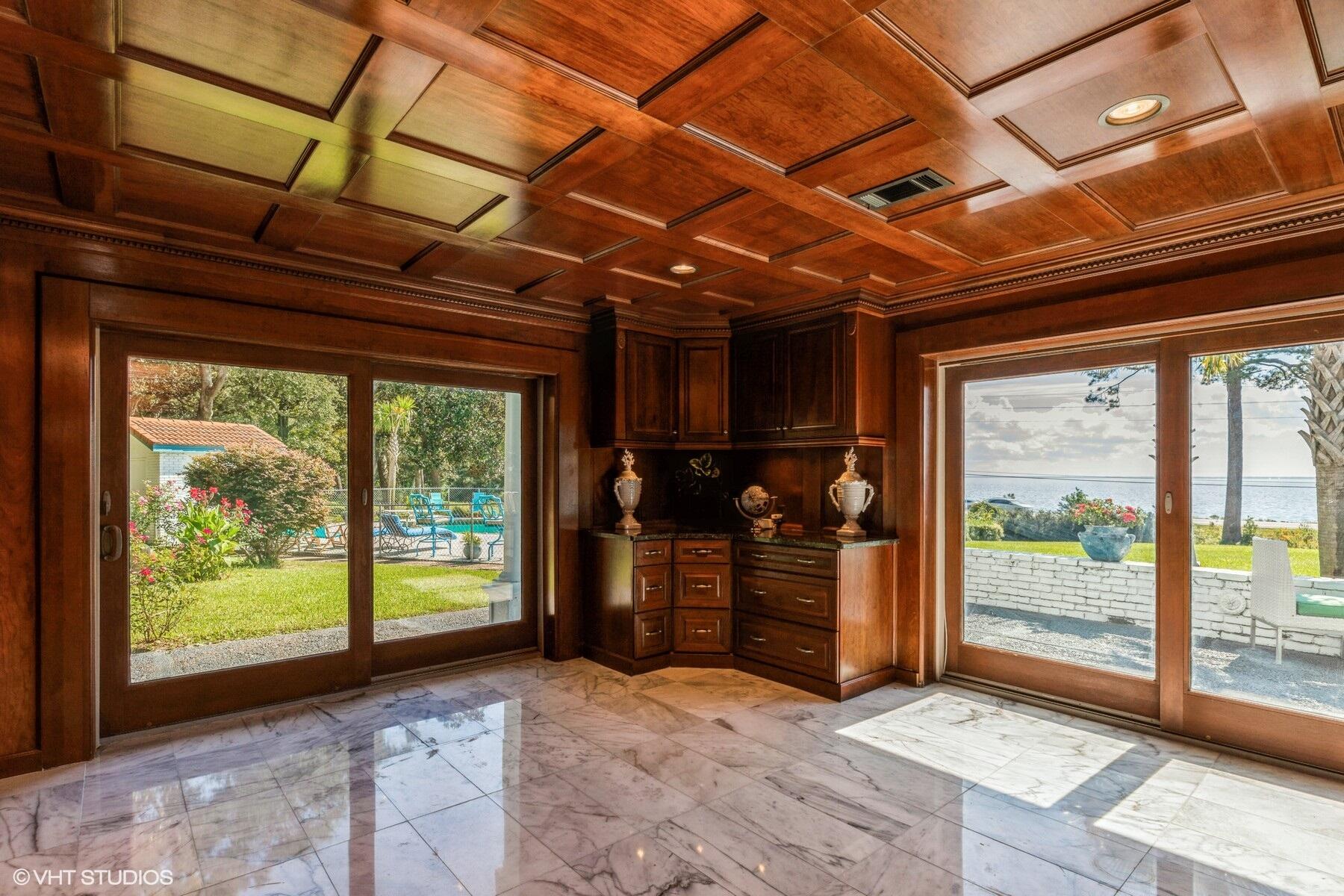 Choctaw Beach - Residential
