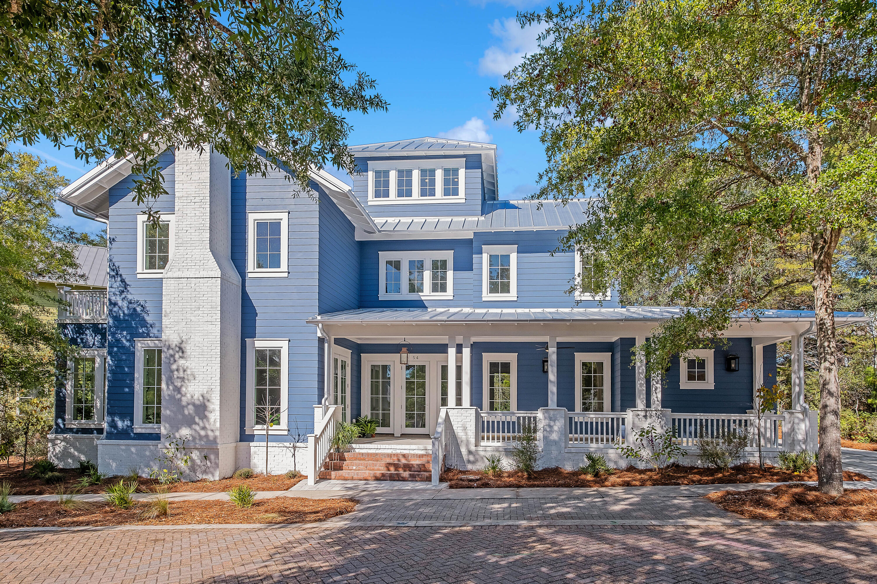 FOREST LAKES - Residential