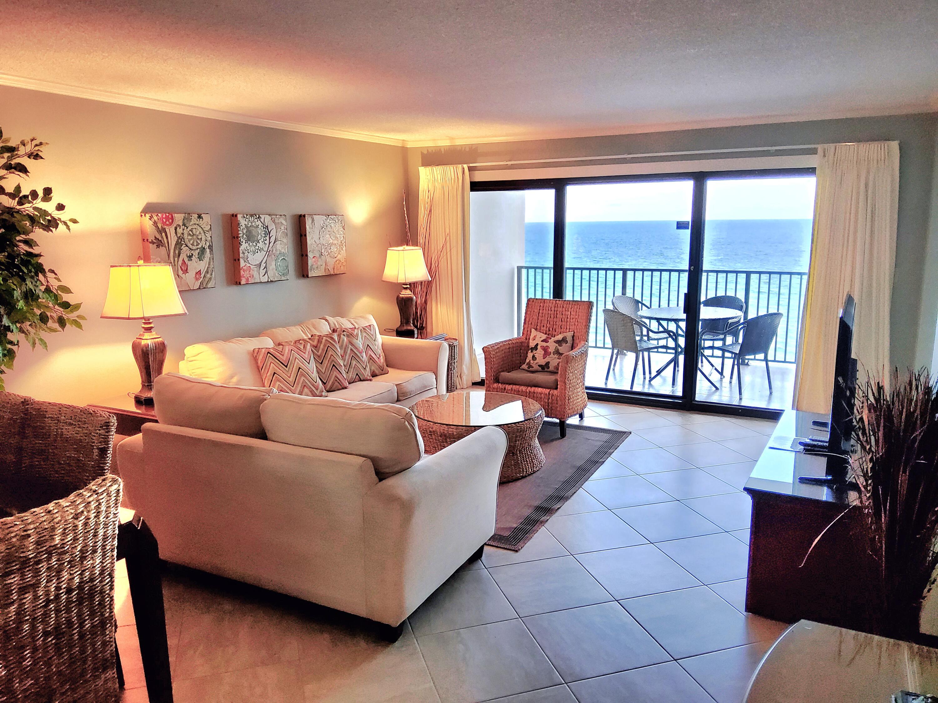 EMERALD TOWERS CONDO - Residential