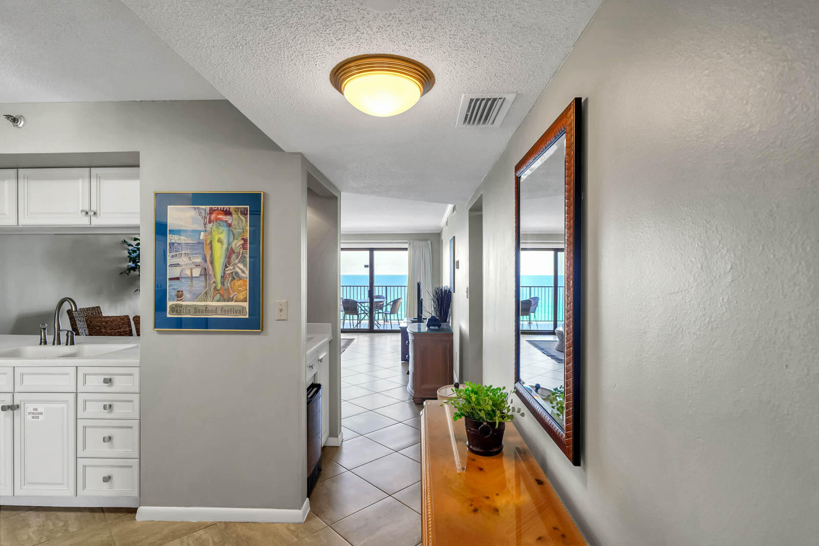 EMERALD TOWERS CONDO - Residential