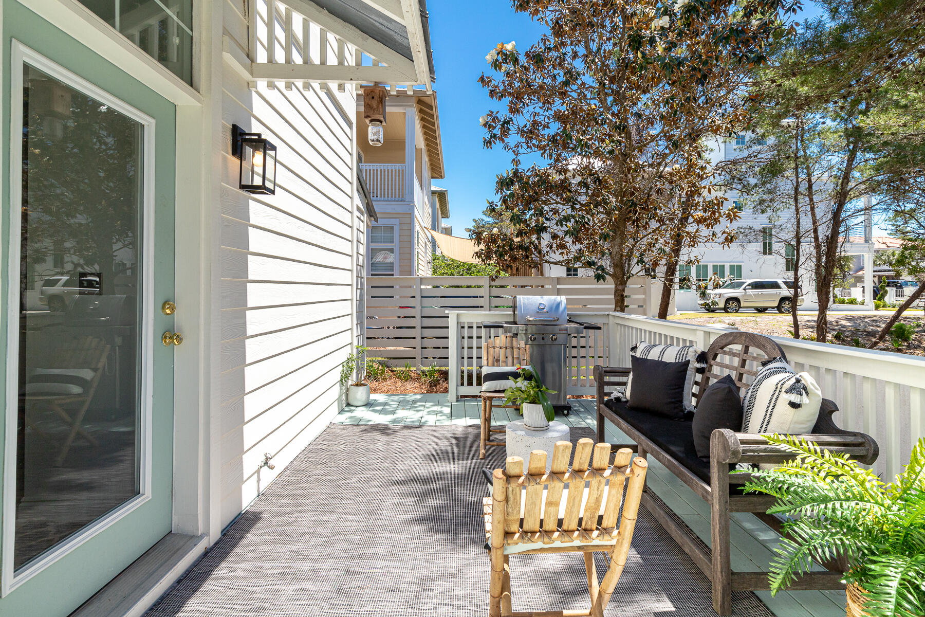 BLUE GULF RESORT - Residential Lease