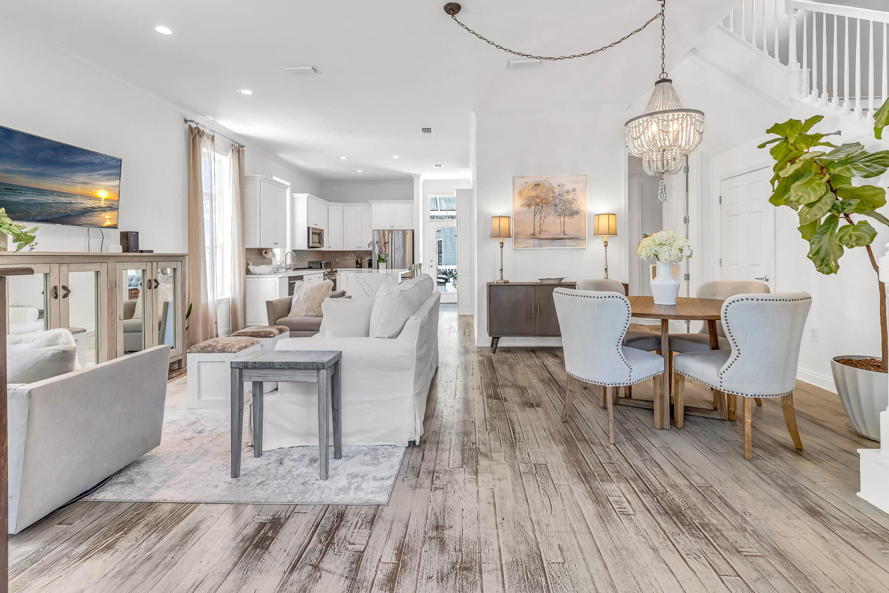 BLUE GULF RESORT - Residential Lease