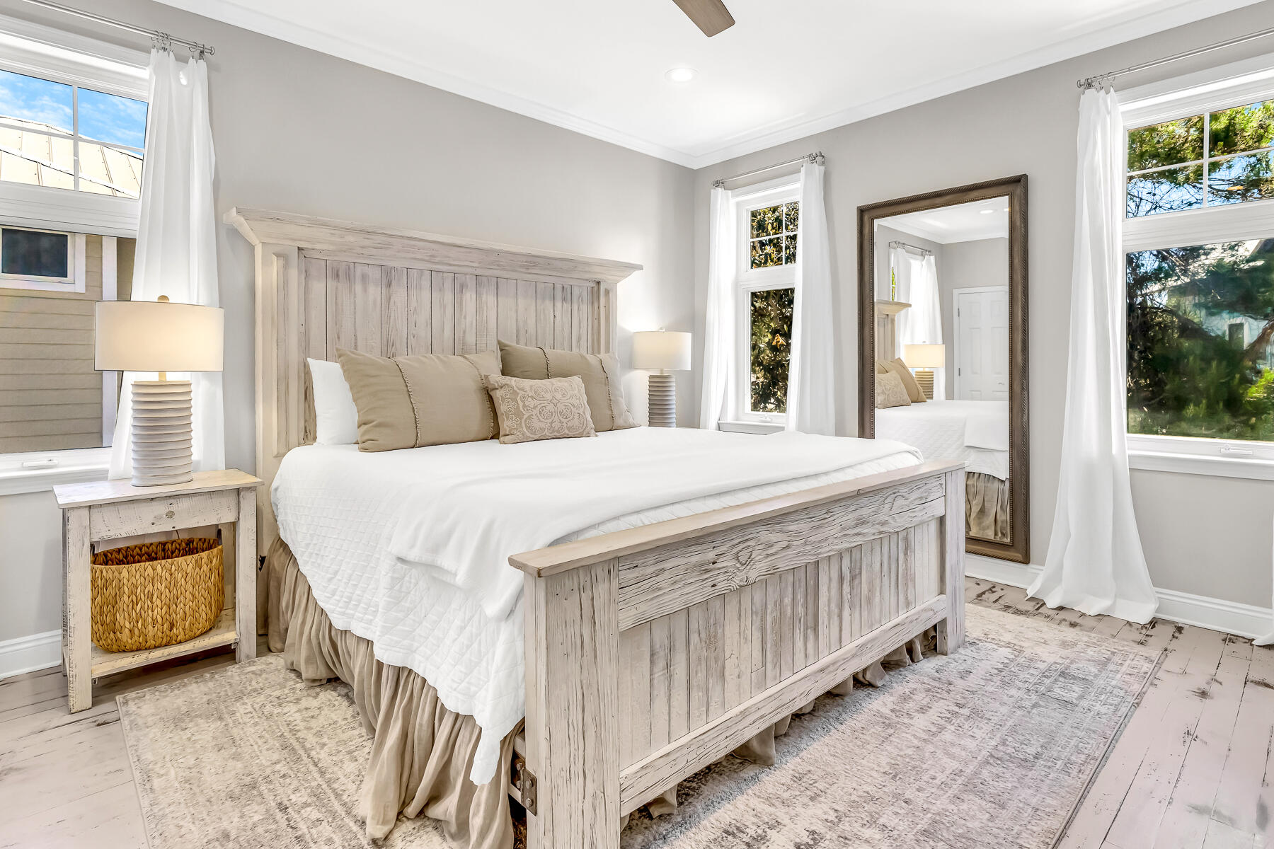 BLUE GULF RESORT - Residential Lease