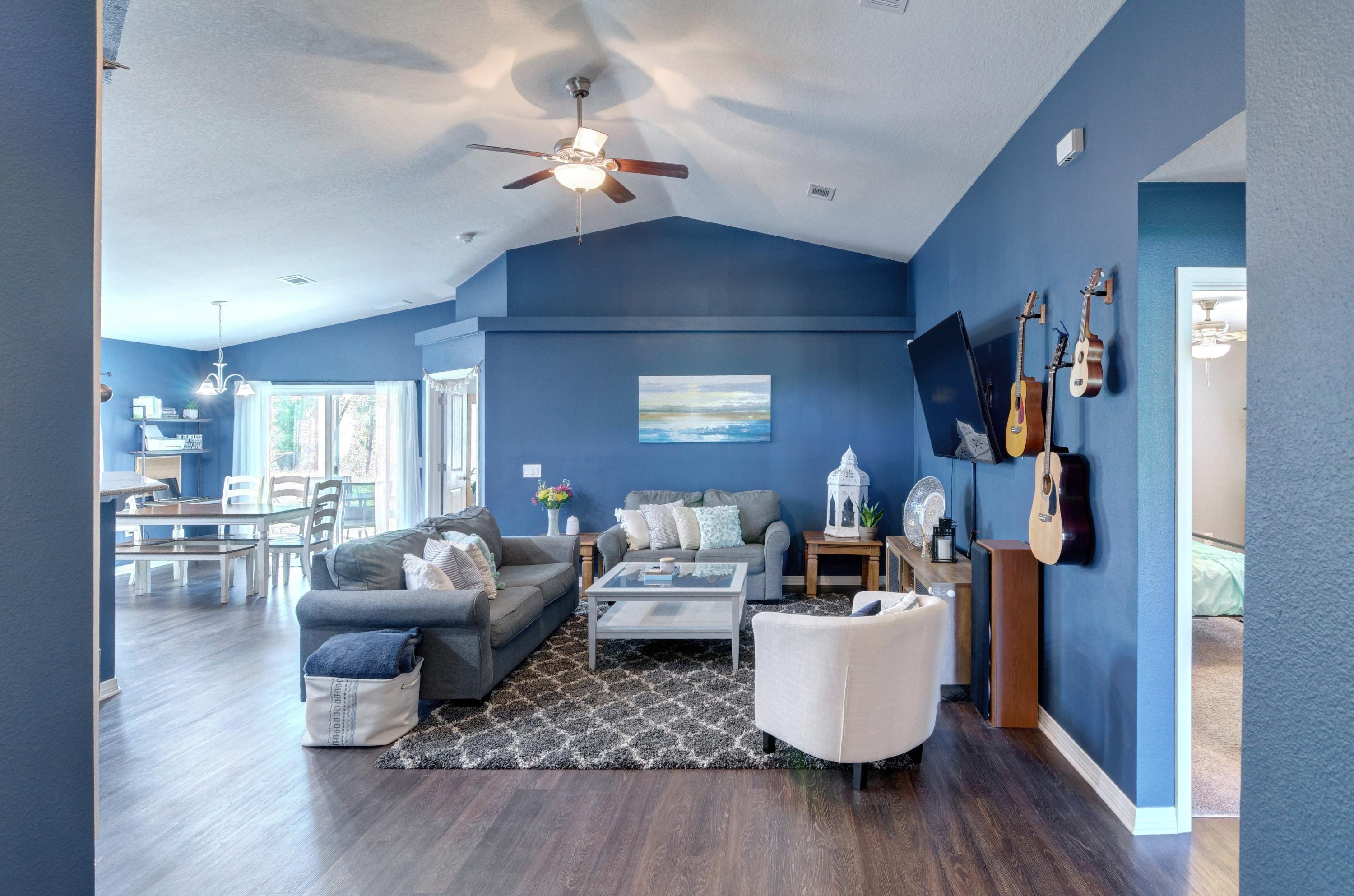 AVALON PARK - Residential