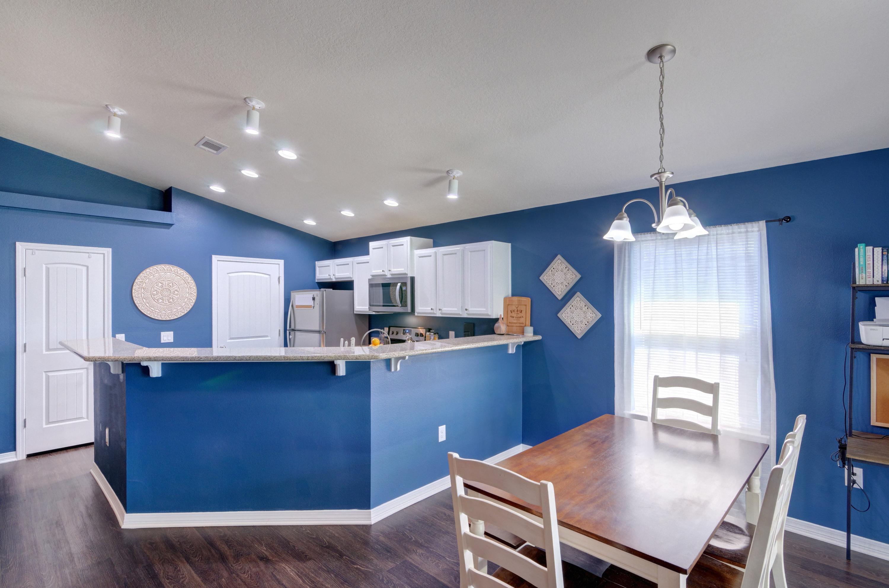 AVALON PARK - Residential