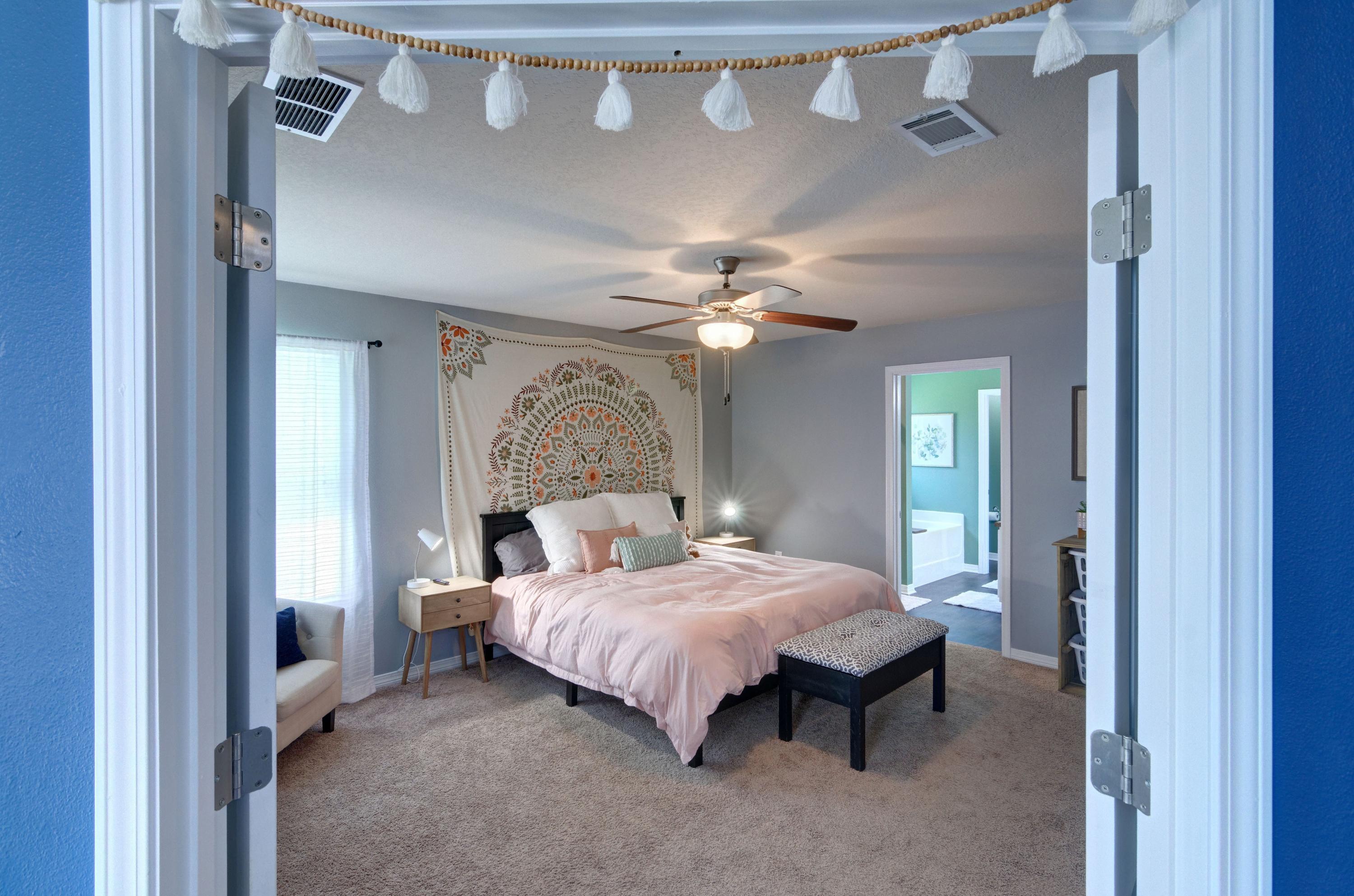 AVALON PARK - Residential