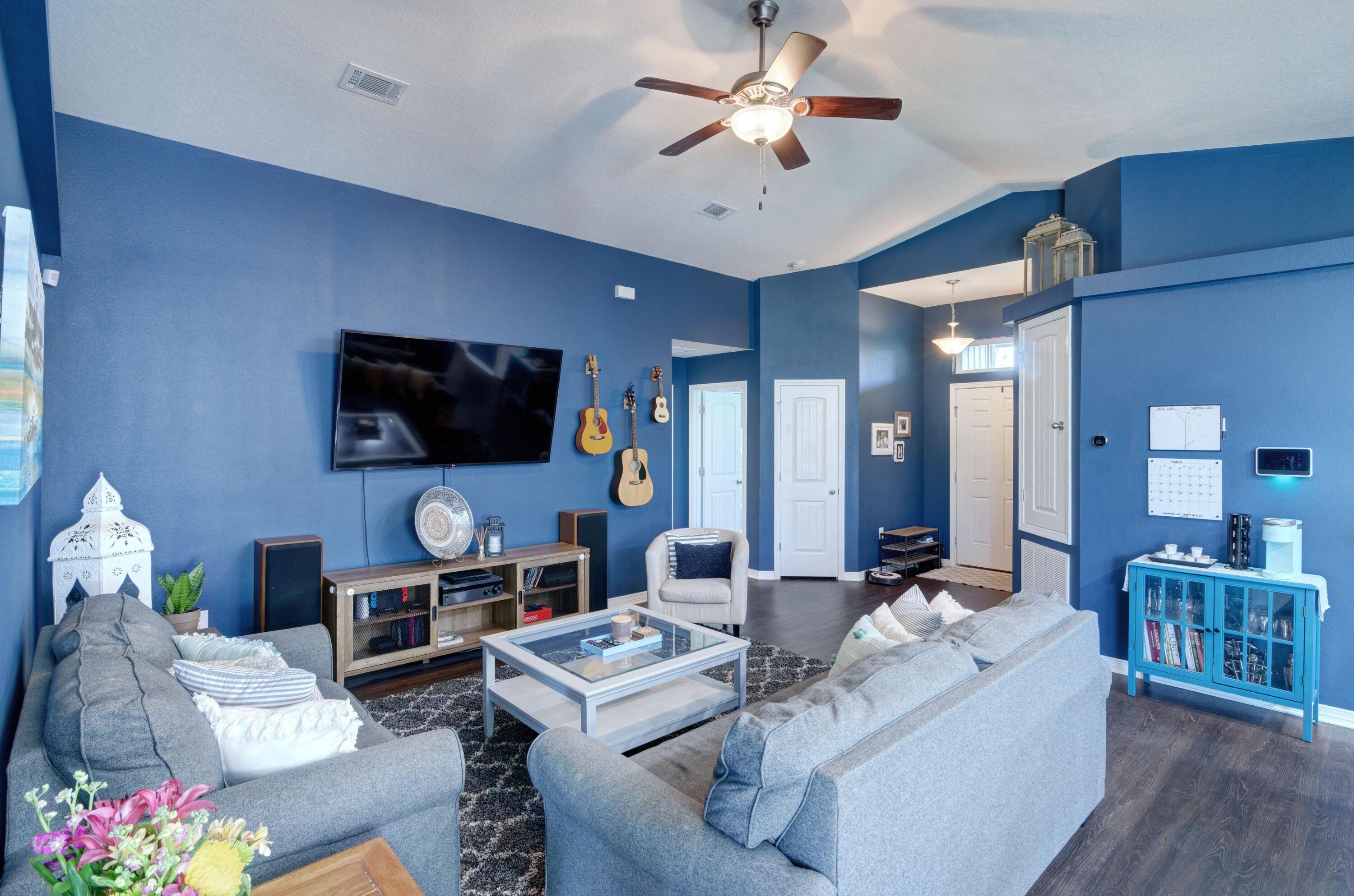 AVALON PARK - Residential
