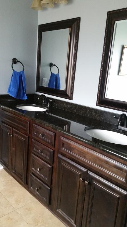 DUGGAN POND ESTATES - Residential Lease