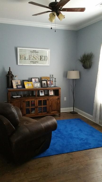 DUGGAN POND ESTATES - Residential Lease