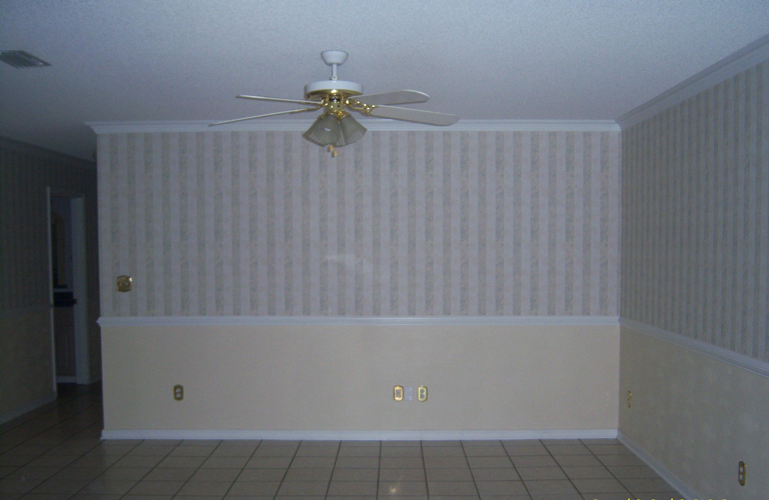 Yard service included! Single story 2 bedroom, 2 bath townhouse located behind Kohls on a private, dead end street. Washer/Dryer hookups are in the oversized 2 car garage. Screened in porch out front. Pets under 25 lbs are allowed with a $200 non-refundable pet fee. Contact our office today to schedule a viewing. Available August 1st.