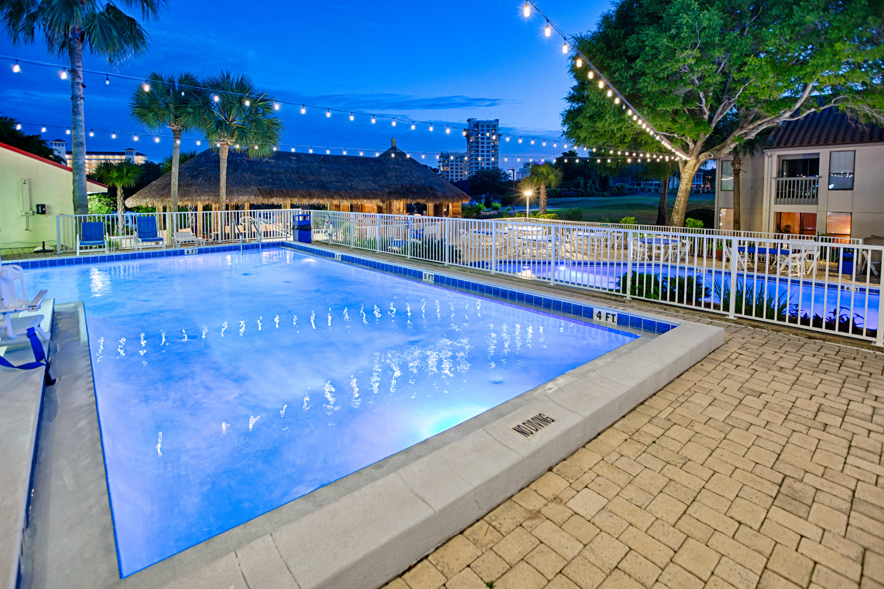SUMMIT AT TOPS'L (THE) - Residential